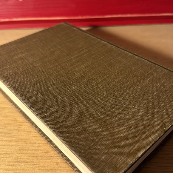 SIGNED COPY MADELEINE L’ENGLEA Circle of Quiet - Picture 6 of 8